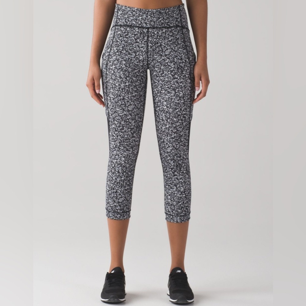 🔥5/$30🔥Lululemon Sole Training Crop LEGGINGS